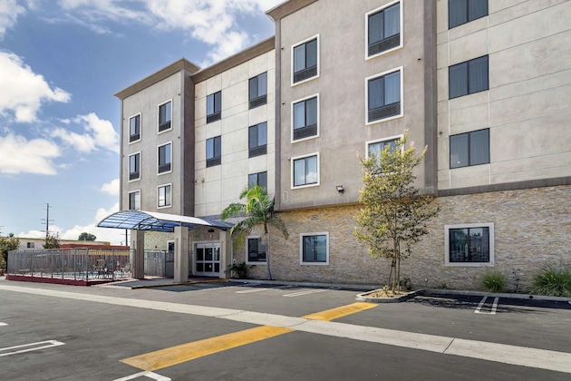 Gallery - Best Western Plus Gardena Inn & Suites