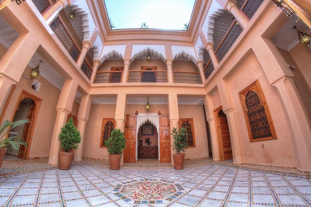 Gallery - Dar Tasnime
