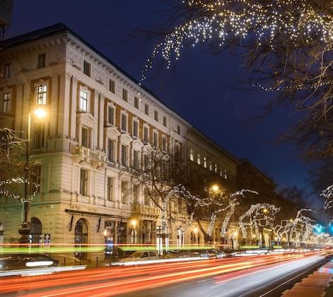 Gallery - Hotel Moments Budapest