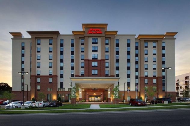 Gallery - Hampton Inn & Suites Falls Church