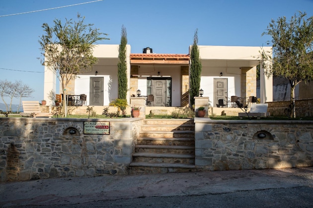 Gallery - Agarathos Traditional Rooms