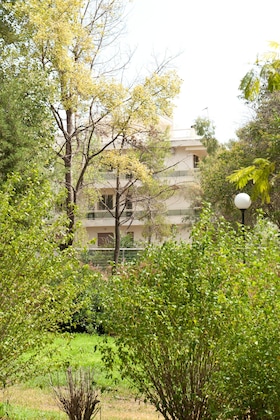 Gallery - Urban Residence