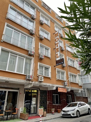 Gallery - Orange Airport Hotel