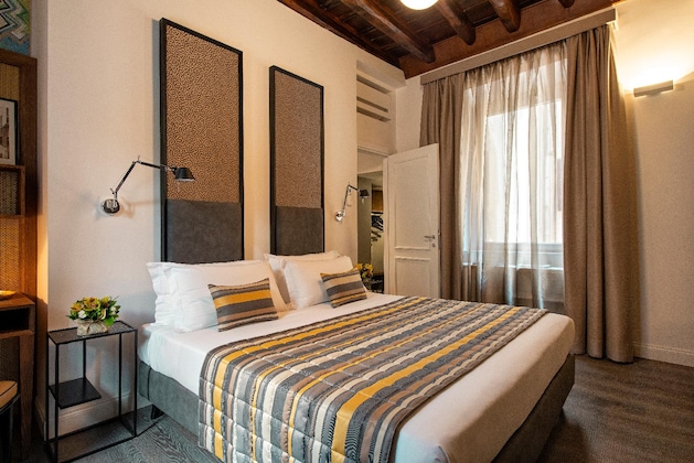 Gallery - Maison Evelina