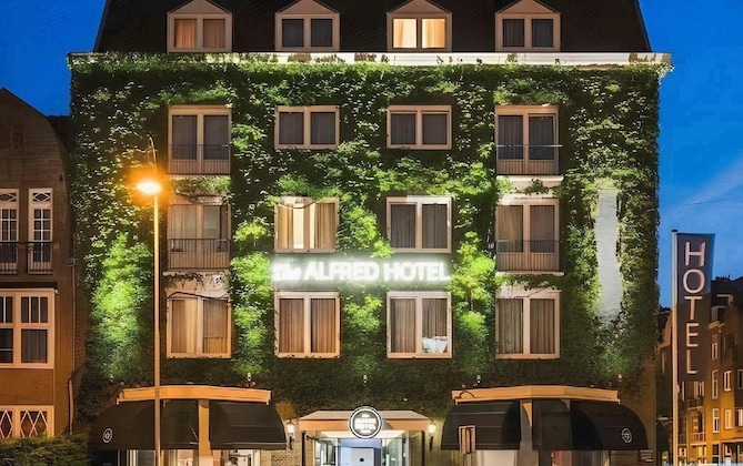 Gallery - The Alfred Hotel