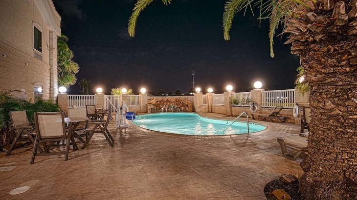 Gallery - Best Western North Shore Inn