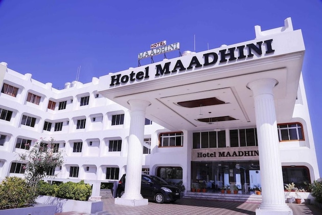 Gallery - Hotel Maadhini