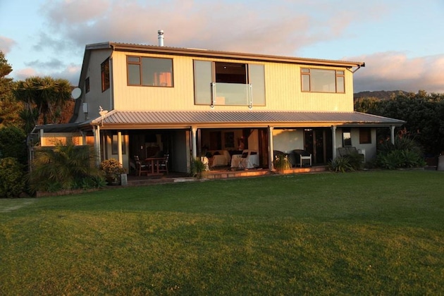 Gallery - Te Puru Beach Lodge