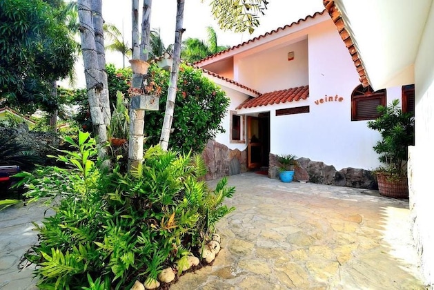 Gallery - Mariposa