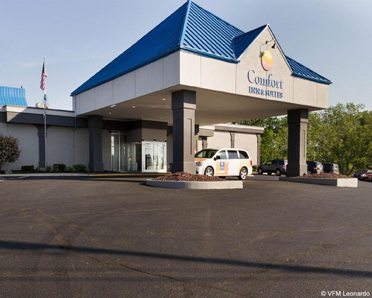 Gallery - Comfort Inn & Suites Airport Syracuse