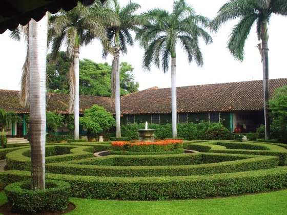 Gallery - El Convento