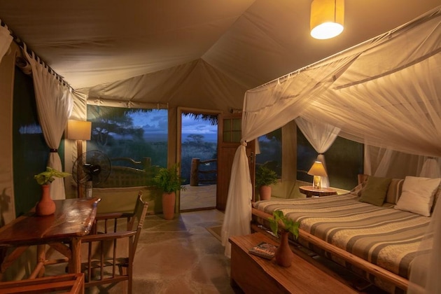 Gallery - Kibo Safari Camp