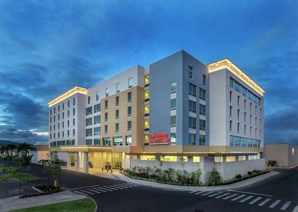 Gallery - Hampton Inn & Suites Oahu Kapolei