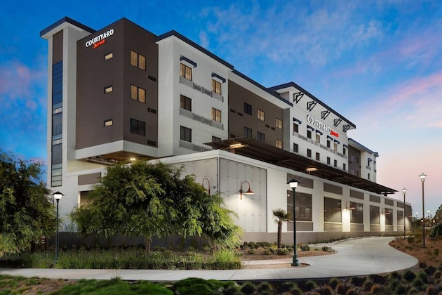 Gallery - Courtyard By Marriott Redwood City