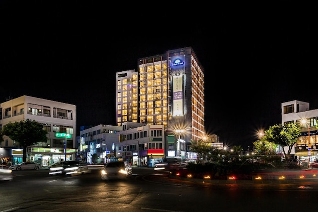 Gallery - Golden Daisy Hotel