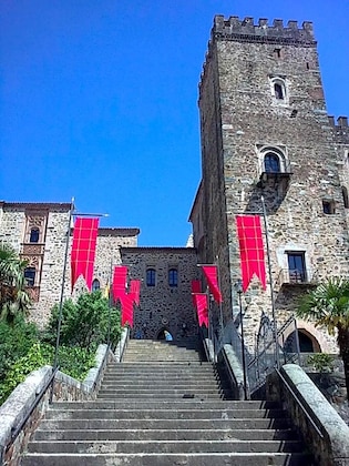 Gallery - Hospederia Del Real Monasterio