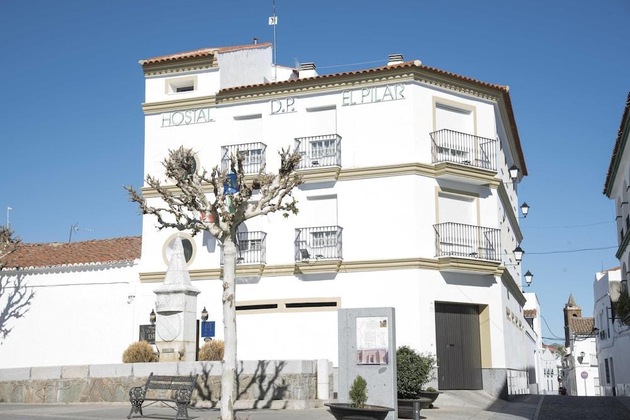 Gallery - Hostal Dp El Pilar