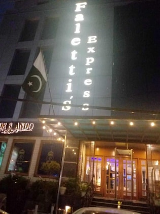 Gallery - Heaven Hotel