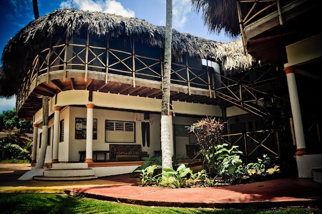 Gallery - El Jardin del Coco