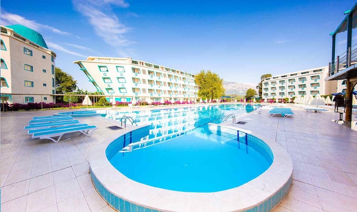 Gallery - Daima Biz Hotel