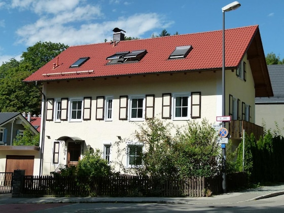 Gallery - Lakestarnberg Apartments