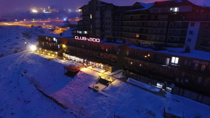 Gallery - Hotel Club-2100