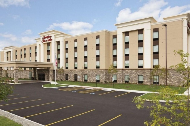 Gallery - Hampton Inn & Suites Niles Warren