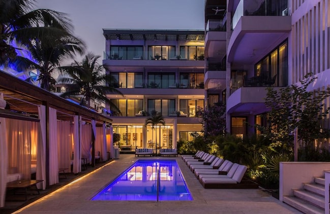 Gallery - Thompson Playa del Carmen Beach House