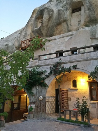 Gallery - Antique Terrace Suites