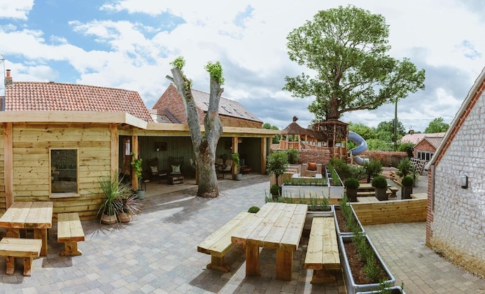 Gallery - The Gin Trap Inn