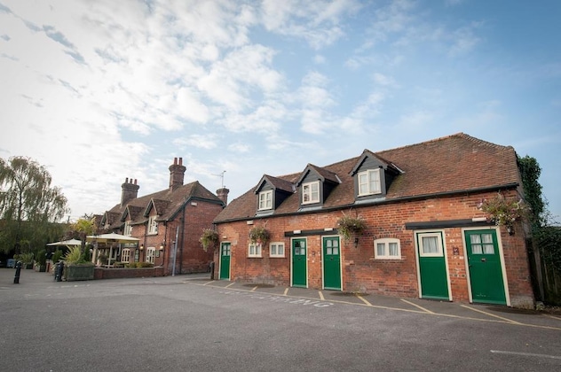 Gallery - Swan, Thatcham By Marston’S Inns