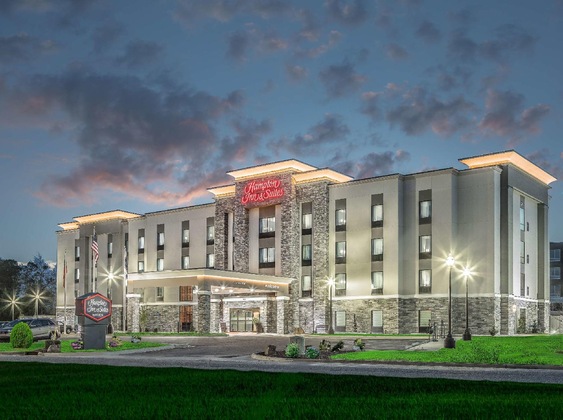 Gallery - Hampton Inn & Suites Dublin