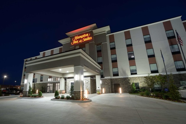 Gallery - Hampton Inn & Suites Stillwater West