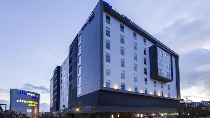 Gallery - City Express Plus By Marriott Bogota Aeropuerto