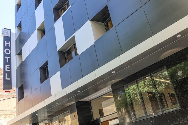 Gallery - Hôtel Des Lilas