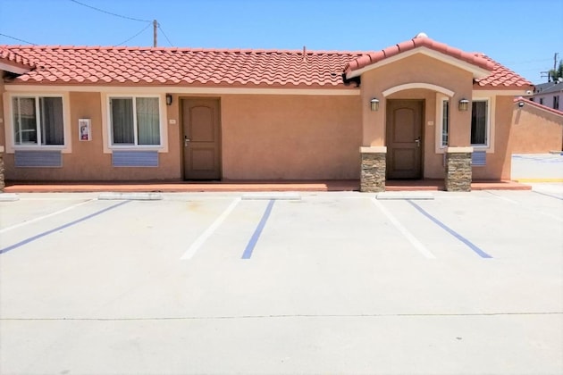 Gallery - Diamond Bell Inn & Suites
