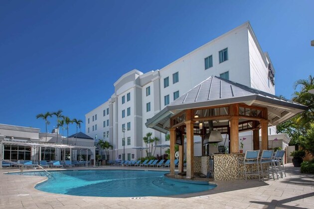 Gallery - Hampton Inn & Suites San Juan