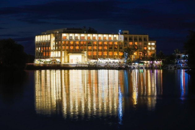 Gallery - Palau Vacation Hotel