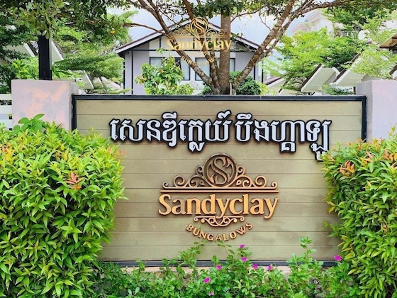Gallery - Sandy Clay Bungalows