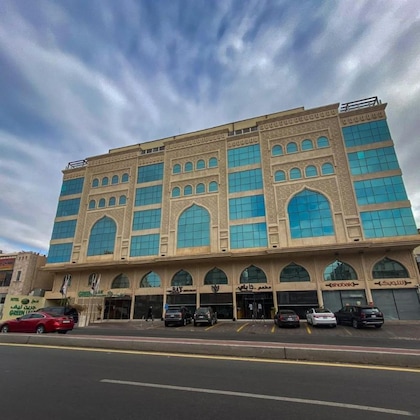 Gallery - Green Leaf Hotel