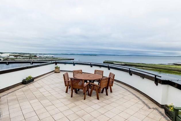 Gallery - Galway Luxury Sea View Apartments