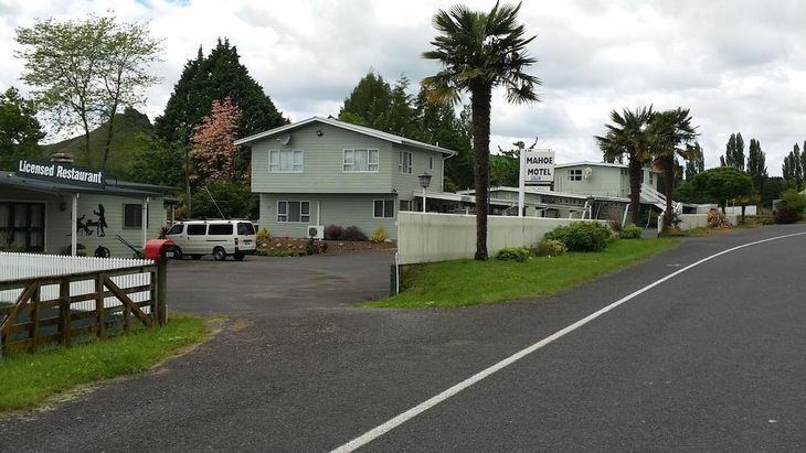 Gallery - Mahoe Motel Bar n Grill