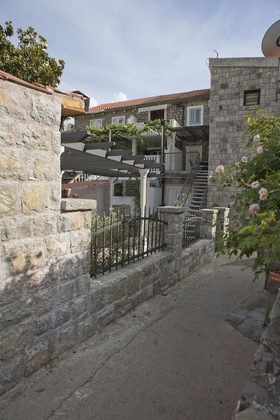 Gallery - Piazza Apartments 2