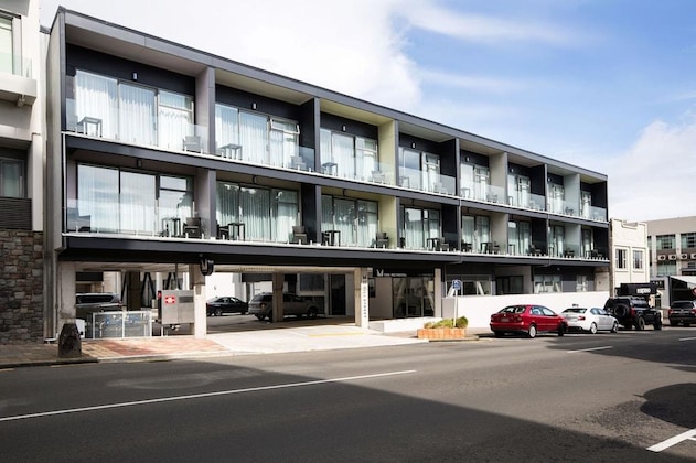 Gallery - The Metrotel Motel