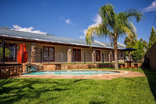 Gallery - Classic Court B&B