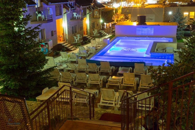 Gallery - Complex Turistic Monaco