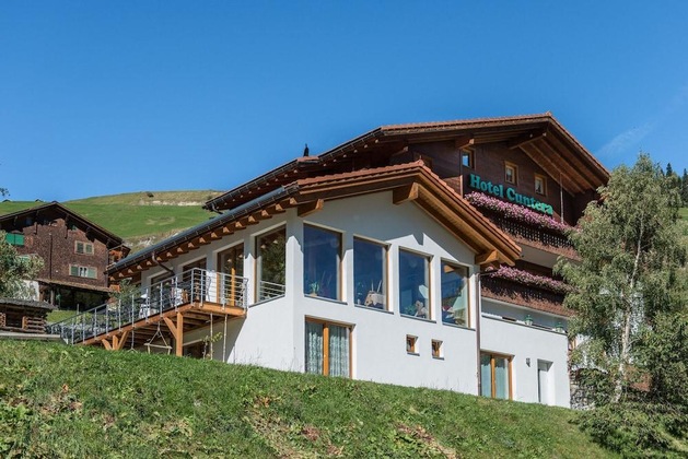 Gallery - Hotel Cuntera