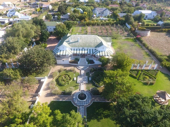 Gallery - Merindol Manor