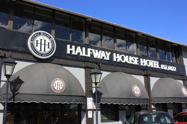 Gallery - The Halfway House Hotel