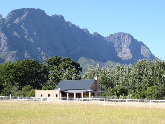 Gallery - Home 1 Bedroom 1 Bathroom in Franschhoek, Franschhoek